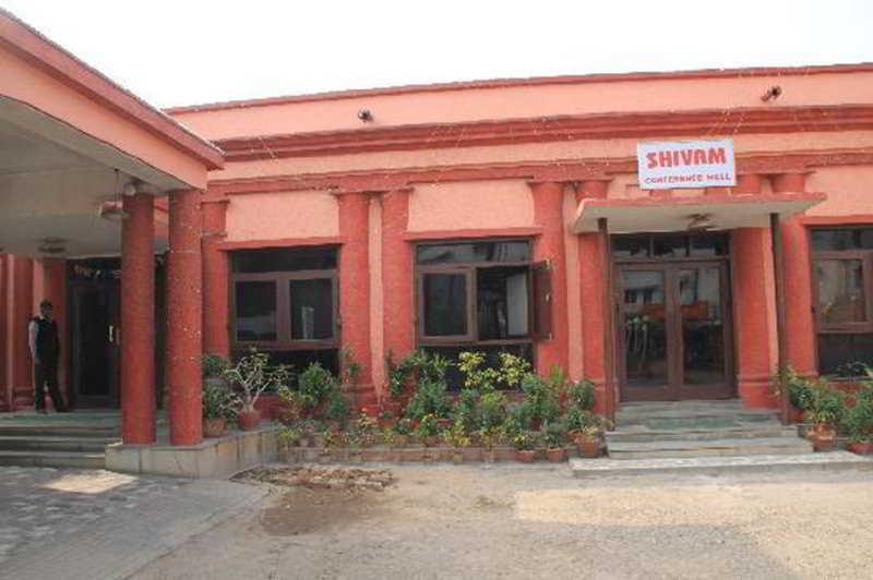 Oyo 3682 Pallavi International Varanasi
